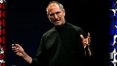Steve Jobs Steps Down at Apple Photo