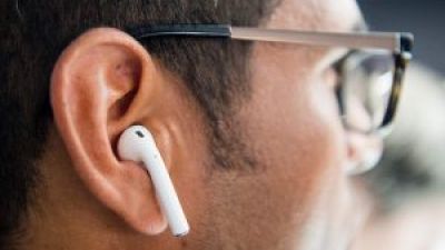 Apple Airpods DELAYED on Digital Music News Photo