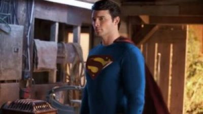 Tom Welling Will Definitely Appear On ‘The FLASH’ As SUPERMAN! . . Maybe. Photo