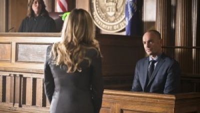 Arrow: Courtroom Drama Photo