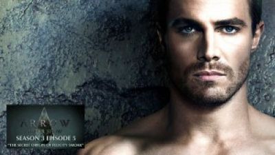 Stephen Amell is coming to the Arrow After Show! Photo
