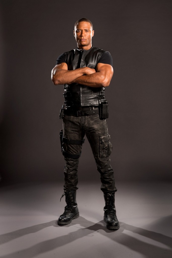 Arrow-Season-4-John-Diggle-Suit1-2