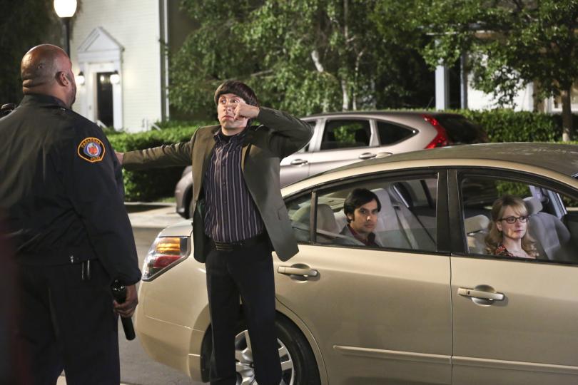 The_Big_Bang_Theory_The_Convergence_Convergence_Howard_Pulled_Over