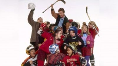 Do You Think a MIGHTY DUCKS 4 Could Work? – AMC Movie News Photo